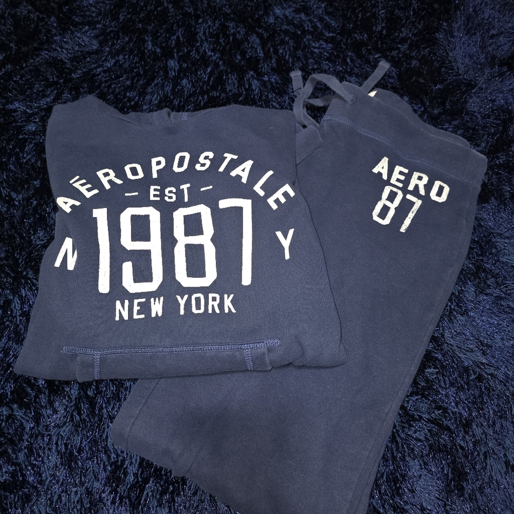 Aero sweatsuit